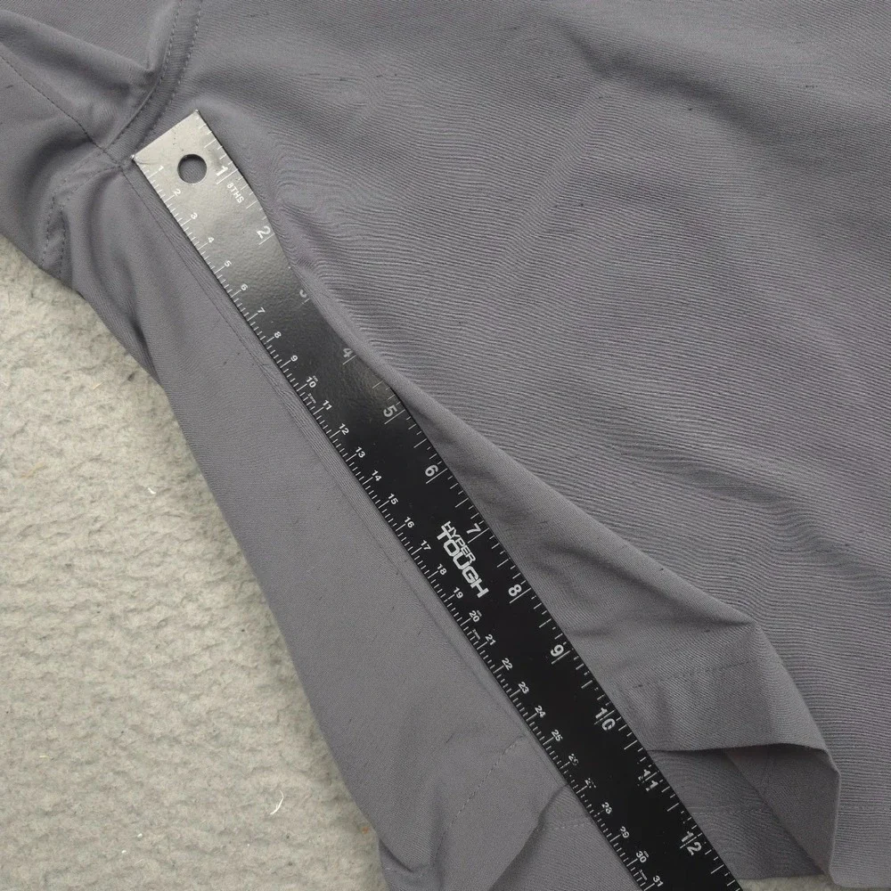 TravisMathew Men's Golf Shorts Size 38 Gray Stretch Flat Front 10.5 Inseam